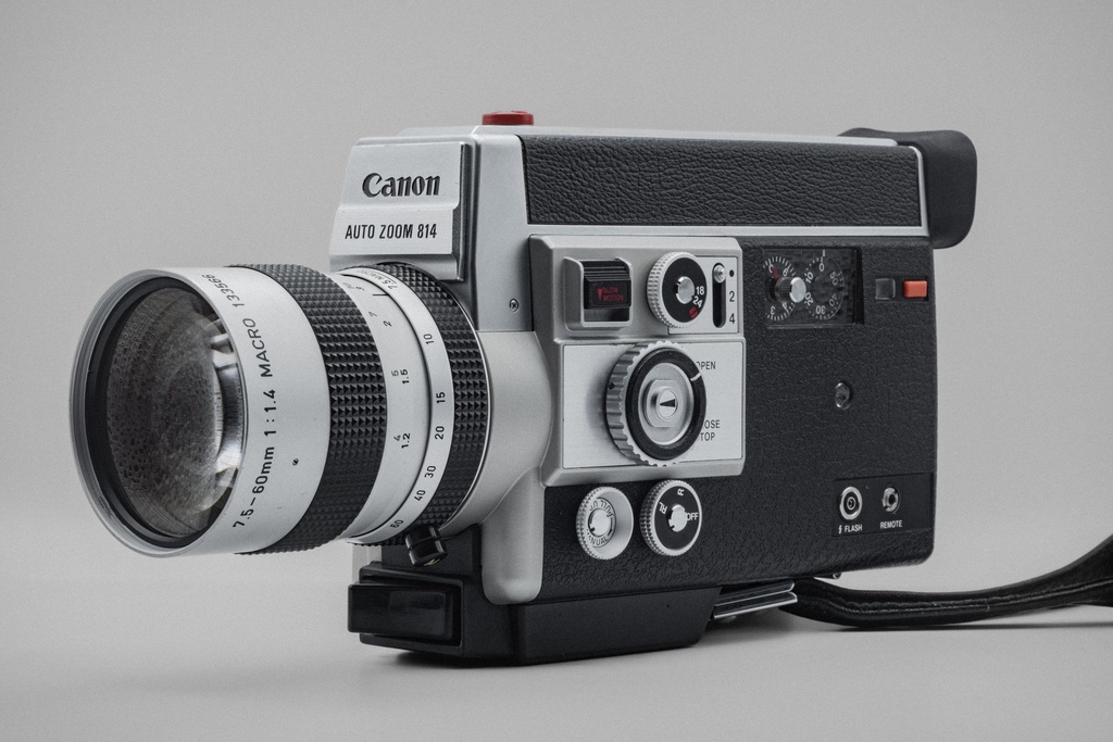 Canon Auto Zoom 814 Electronic